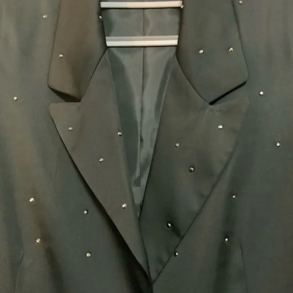 Allen B by Allen Schwartz - Black Blazer with Studded Details NWT Size Large - Picture 4 of 6